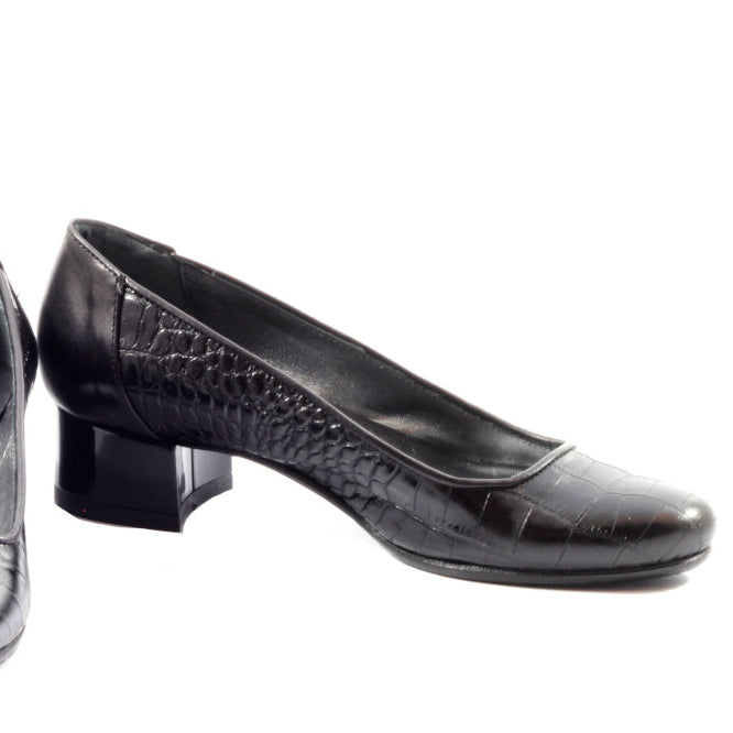 IRIZA-vista-dettaglio-cocco-nero-pelle-made-in-italy