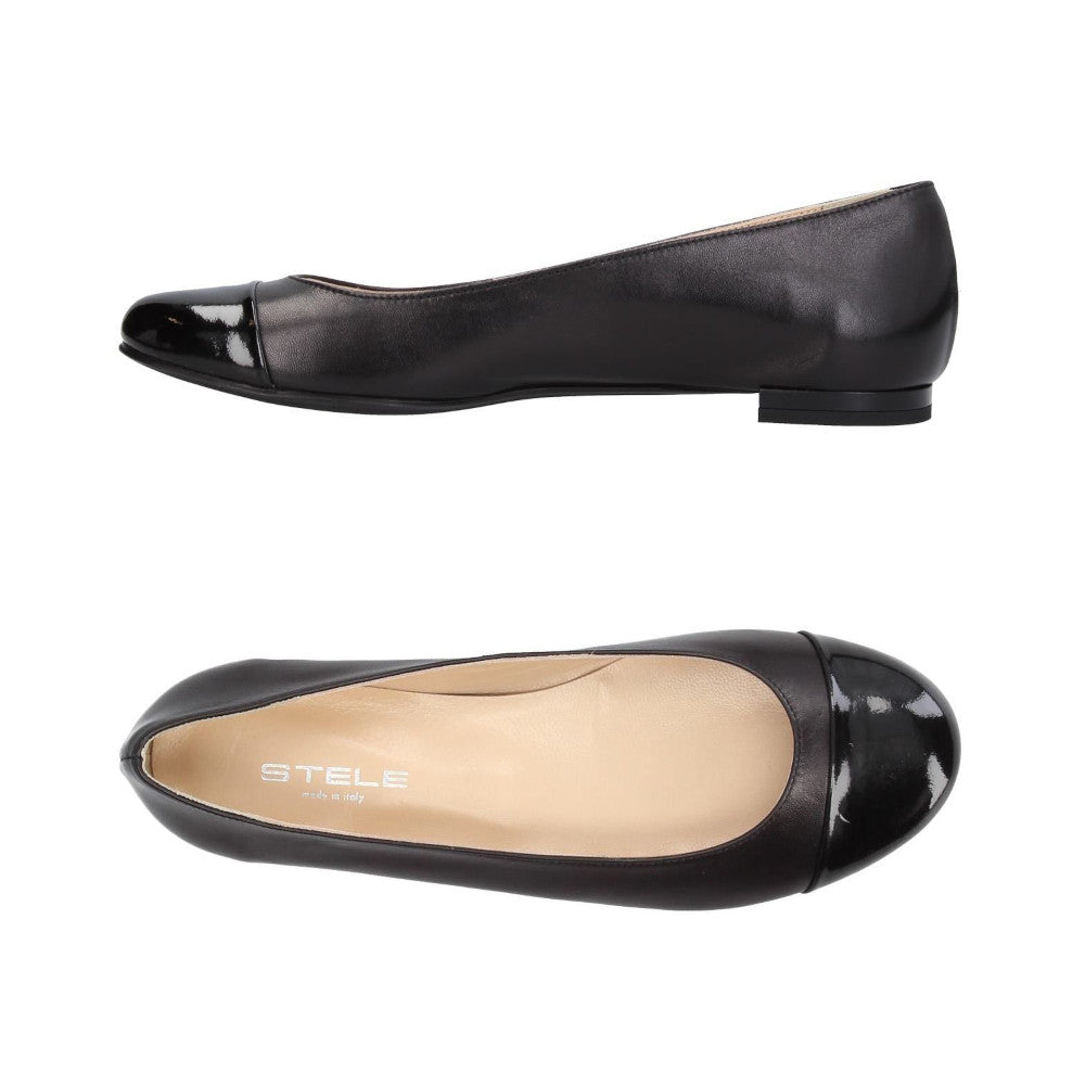 ALIZEE-ballerina-vista-laterale-paio-nappa-vernice-nera