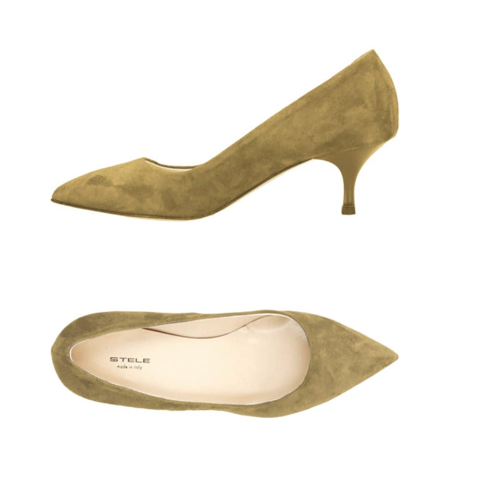 ANNA-decollete-vista-laterale-punta-sopra-camoscio-camel