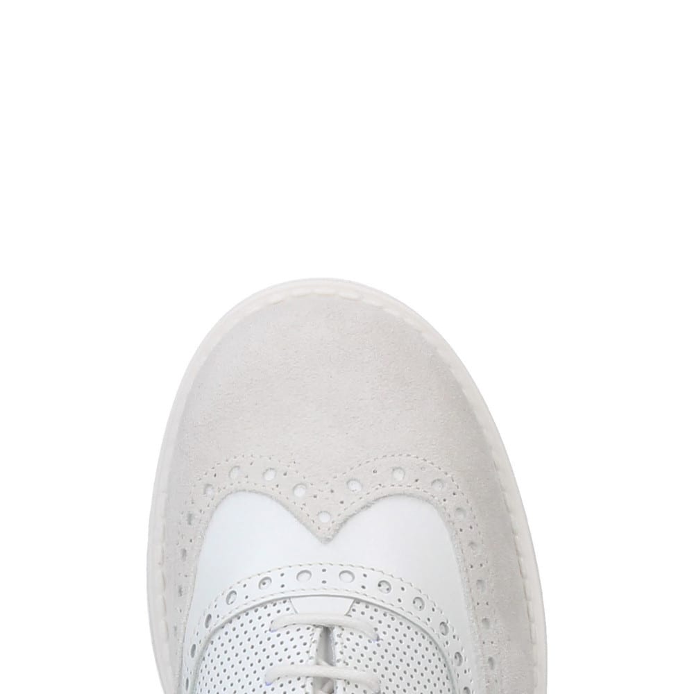 LAUREAT-francesina-vista-punta-vicino-nappa-camoscio-ghiaccio