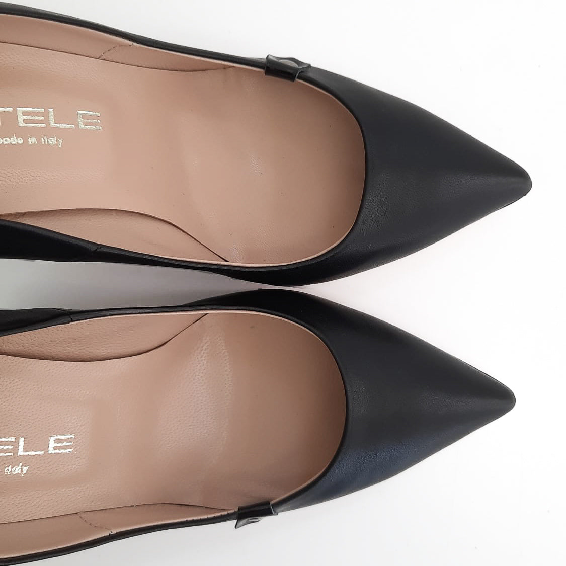 LETY-decollete-vista-punta-paio-diritto-nappa-nera-made-in-italy