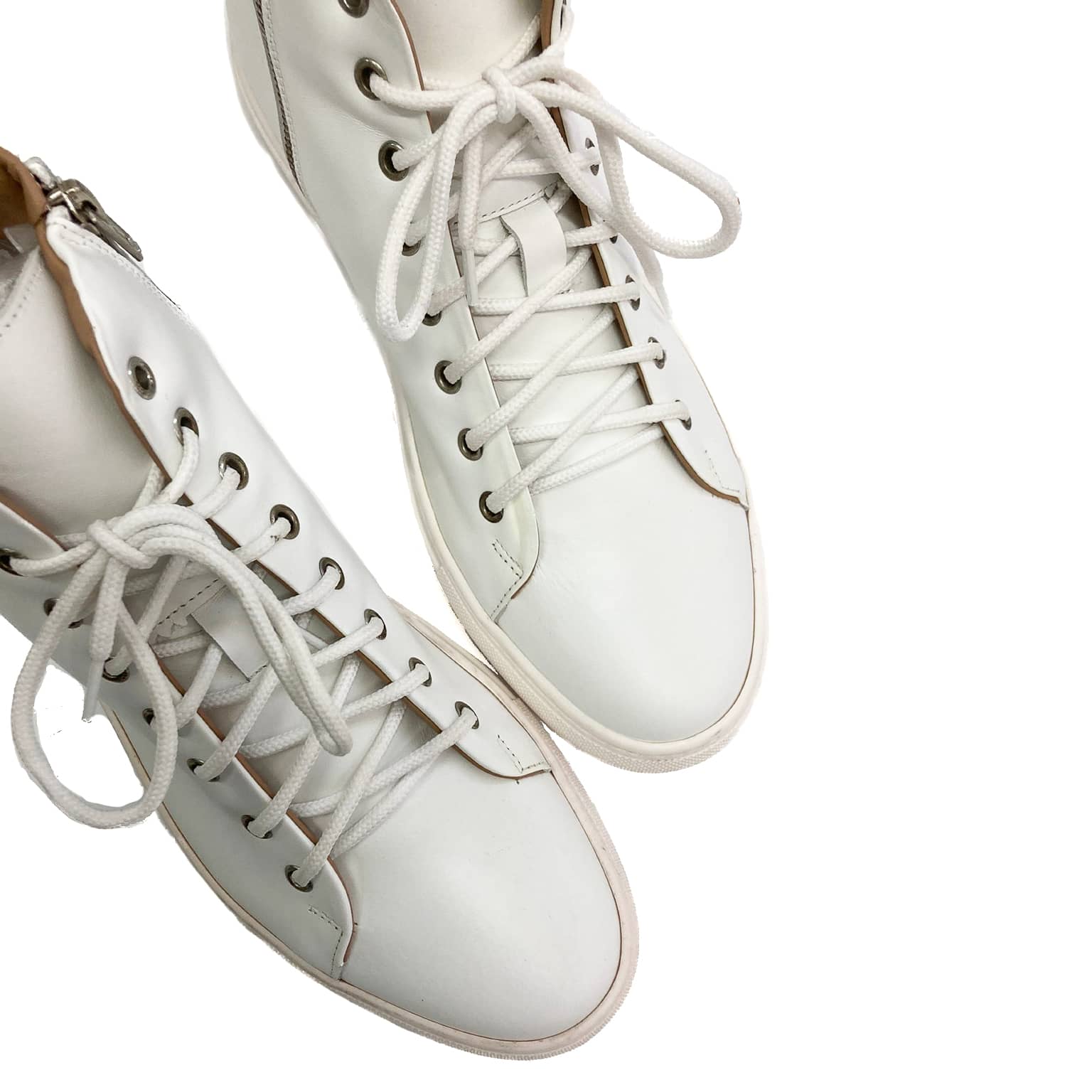 LOUISE-sneakers-alta-vista-punta-sopra-paio-vitello-bianco