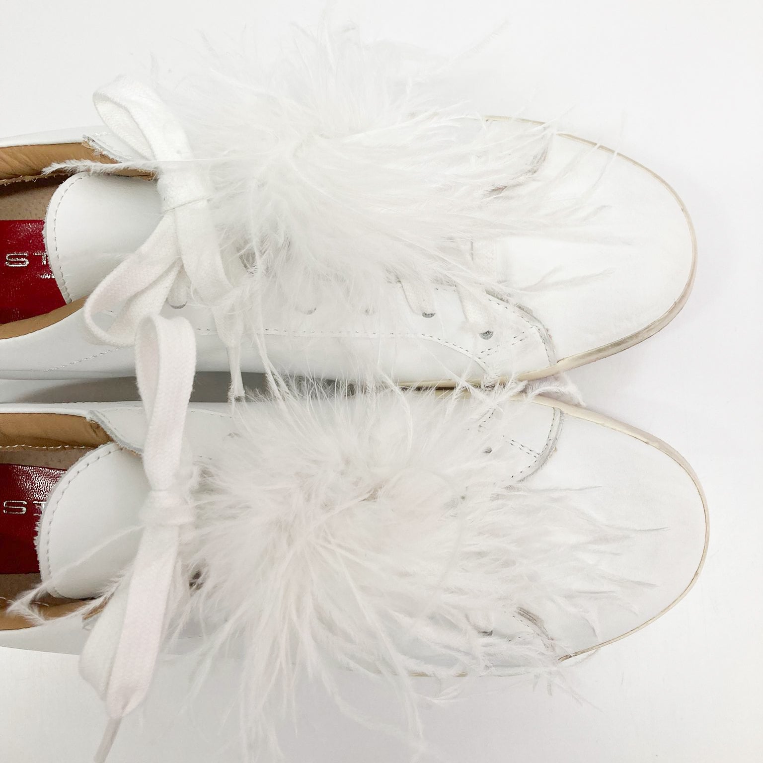 Belbrossa-Vitello-Bianco-Piuma-vista-piuma-made-in-italy