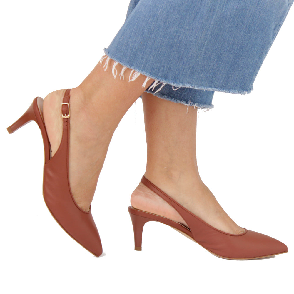 AMELIE-slingback-chanel-vista-indossato-piede-su-nappa-cuoio-tacco-5