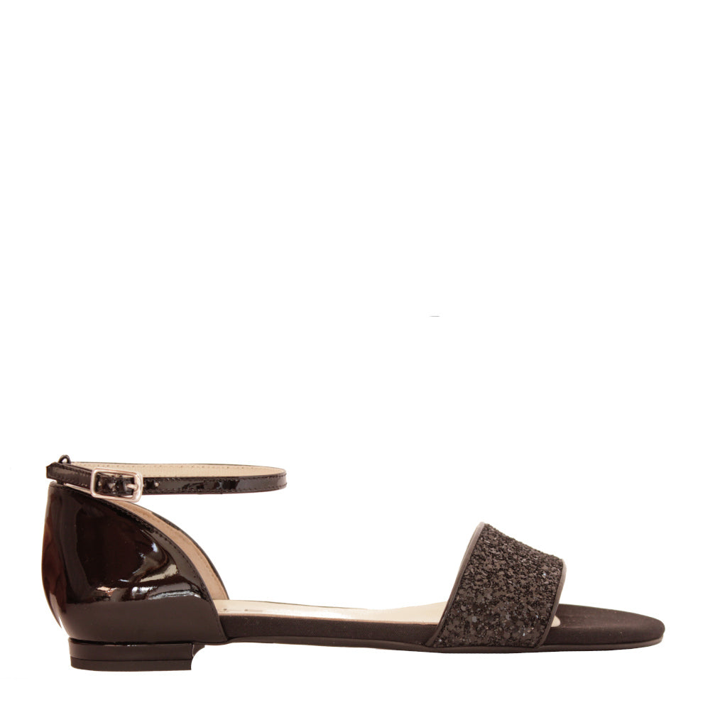 BERENICE-sandalo-basso-vista-laterale-singolo-vernice-glitter-nero