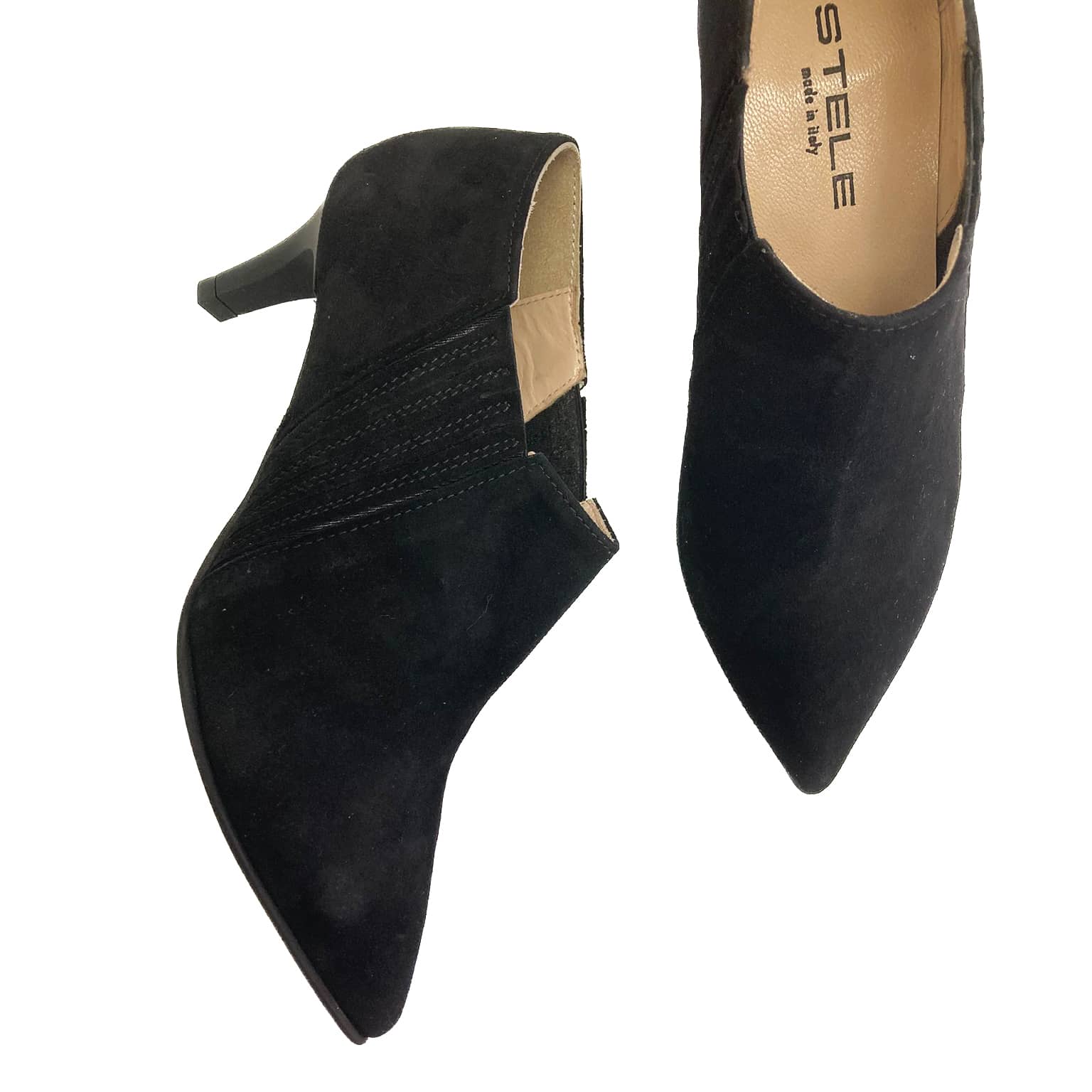 CLEMENTINA-stivaletto-giroforma-vista-laterale-e-punta-camoscio-nero