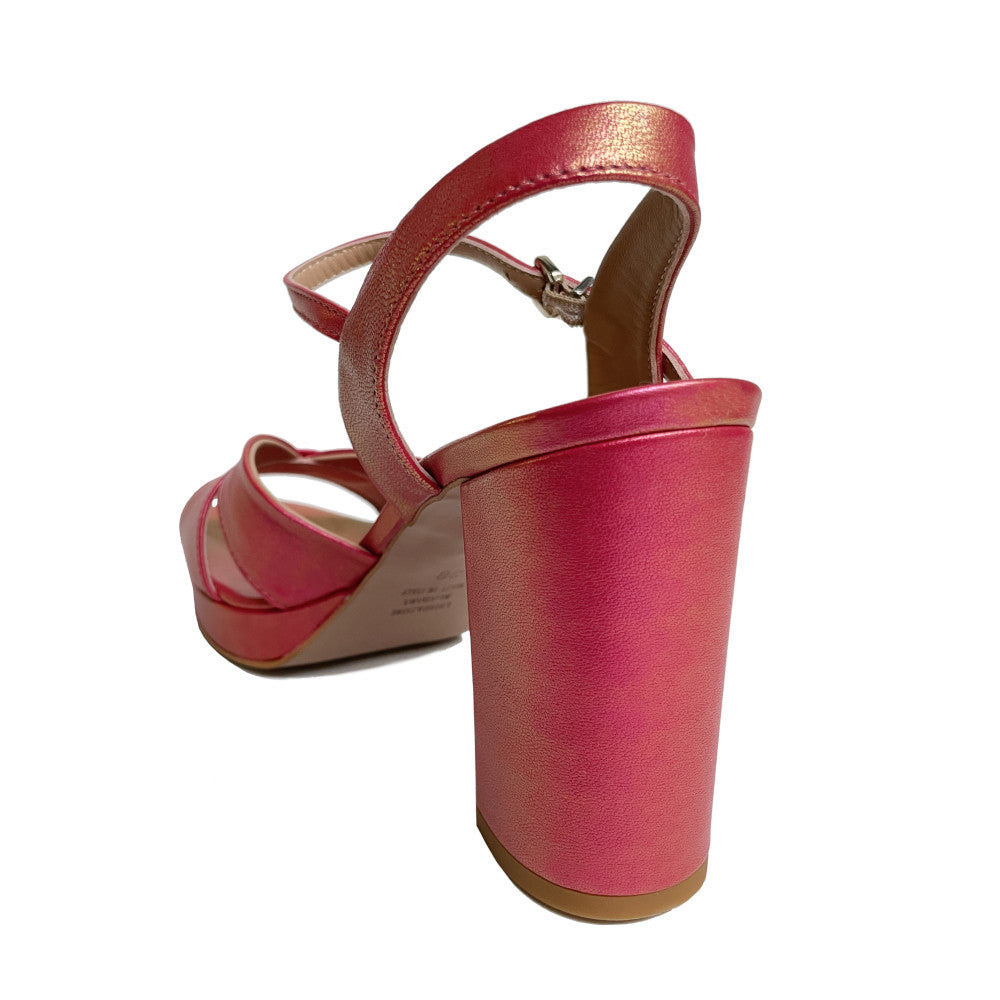 NARCISA-sandalo-plateau-vista-tallone-singola-nappa-rosa-ciliegia