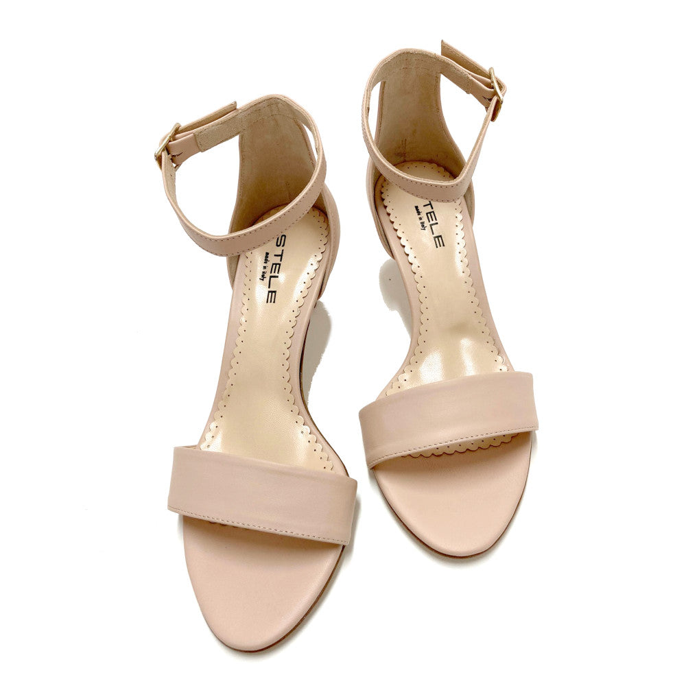 CAROLINE-sandalo-vista-punta-sopra-paio-nappa-nudo-tacco-5cm