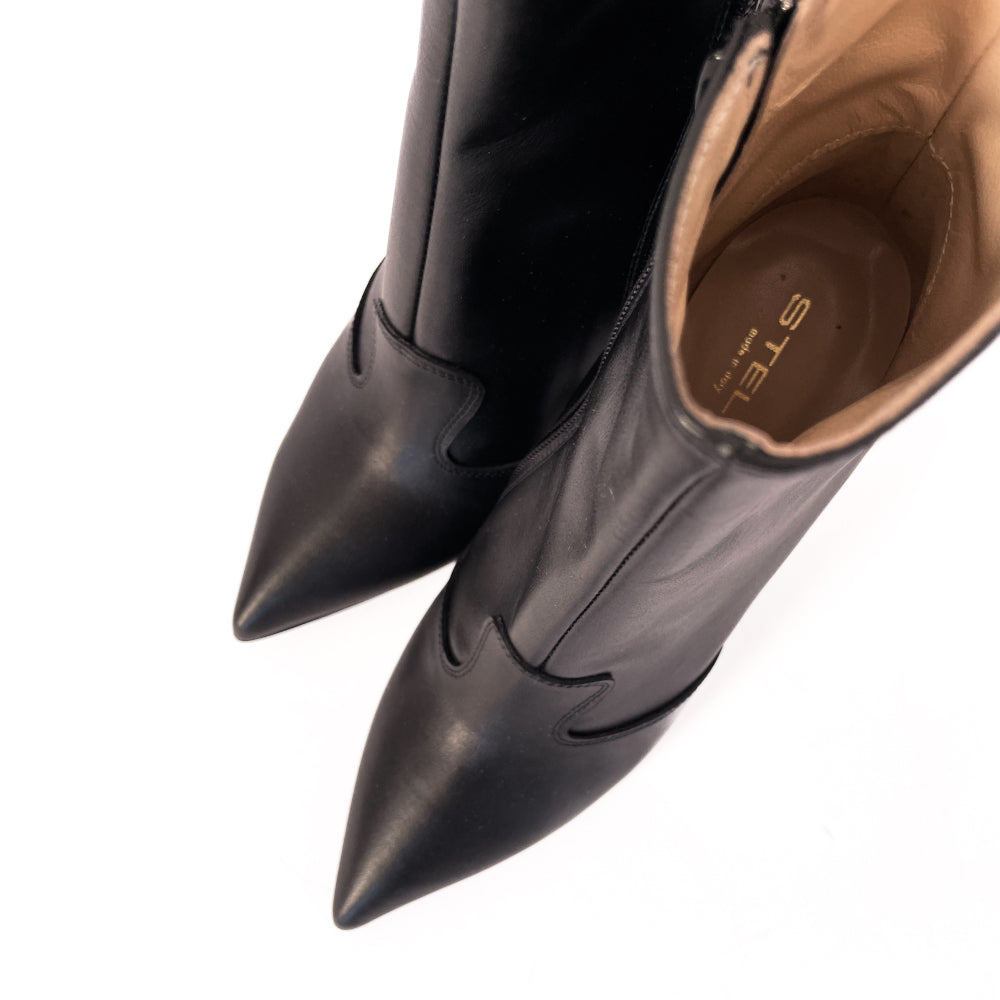 YASMINE-stivaletto-tronchetto-vista-punta-sopra-vitello-nero