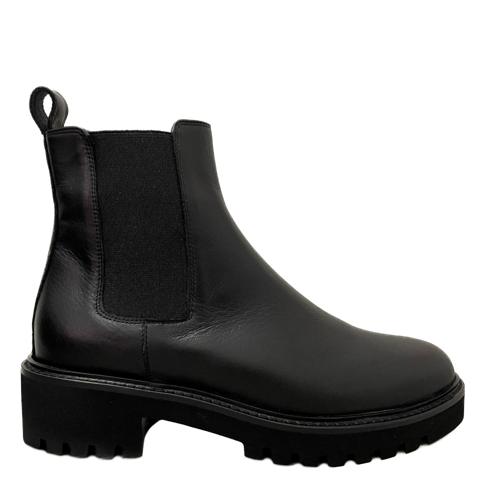 VICTOIRE-beales-vista-laterale-singola-vitello-nero