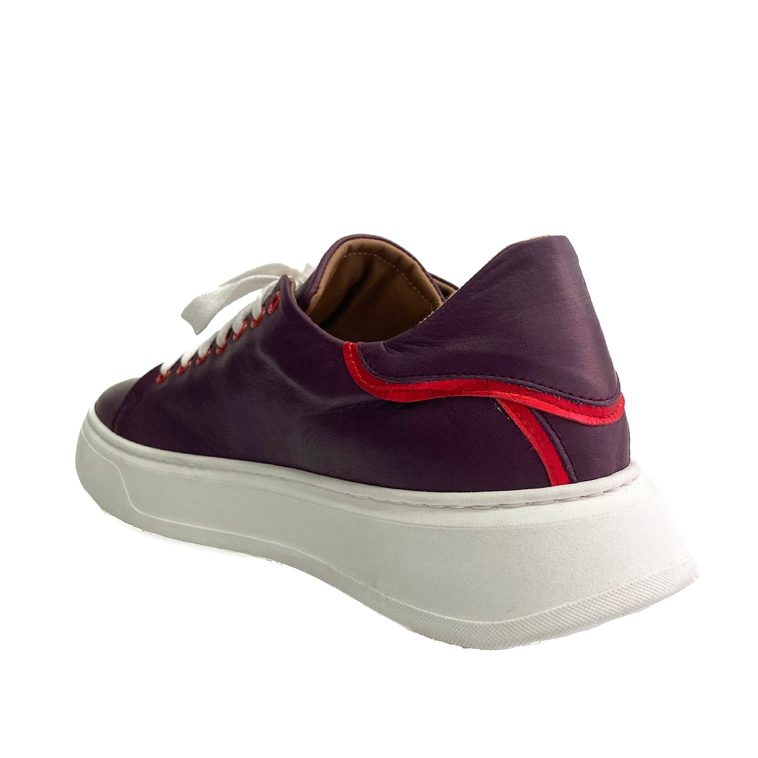 VALERIE-sneakers-vista-tallone-singola-nappa-prugna-laminato-rosso