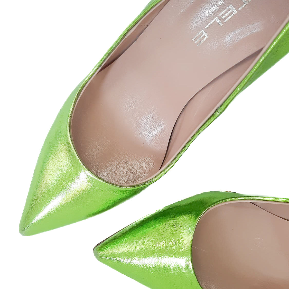 LETY-decollete-vista-punta-vicina-tagliata-laminato-verde-tacco-9