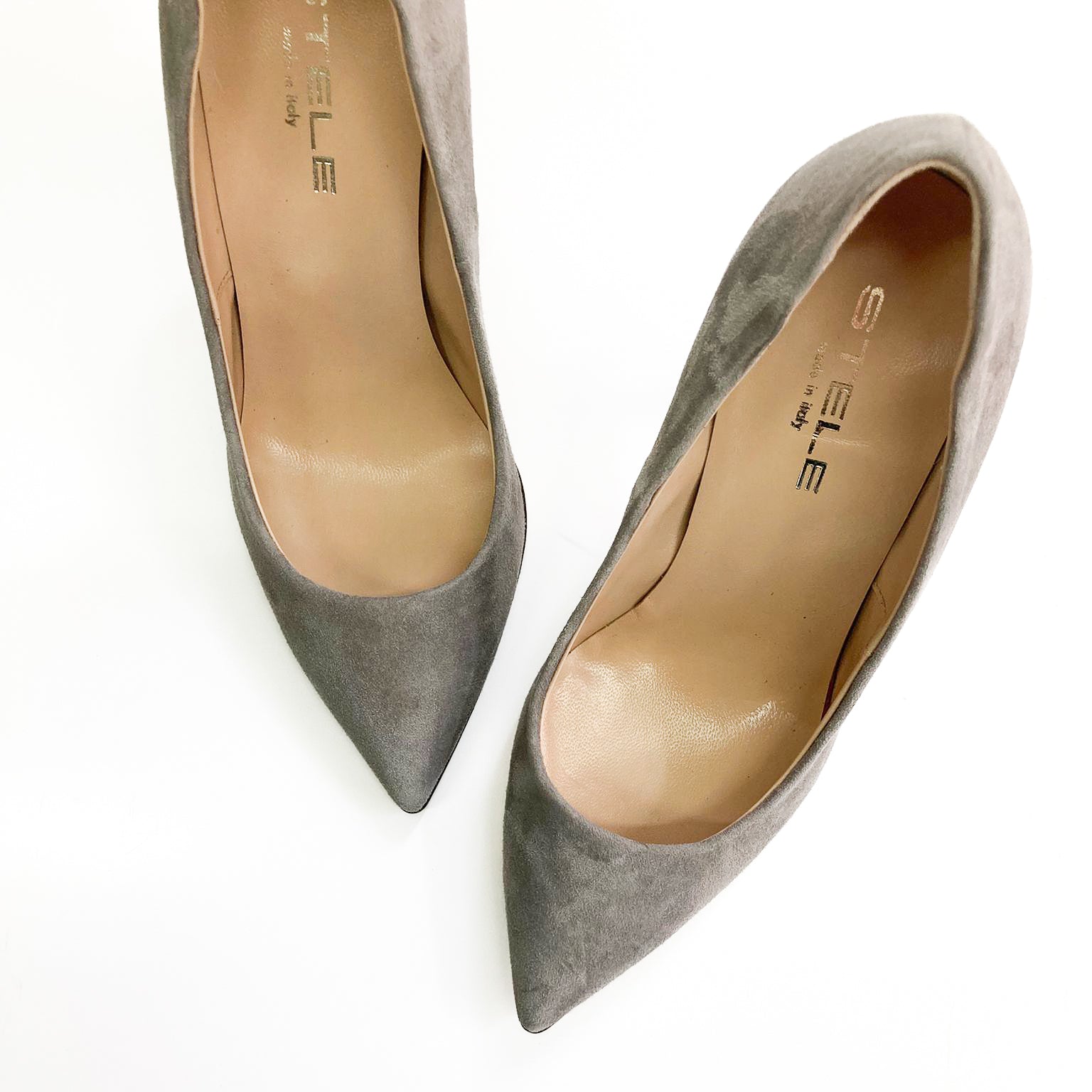 LETY-decollete-vista-punta-sopra-paio-camoscio-perla-tacco-9