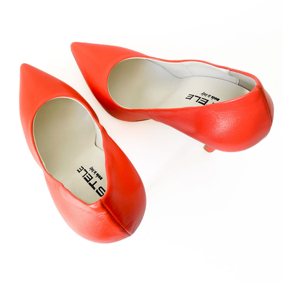 STEFY-decollete-vista-punta-sopra-paio-nappa-arancione