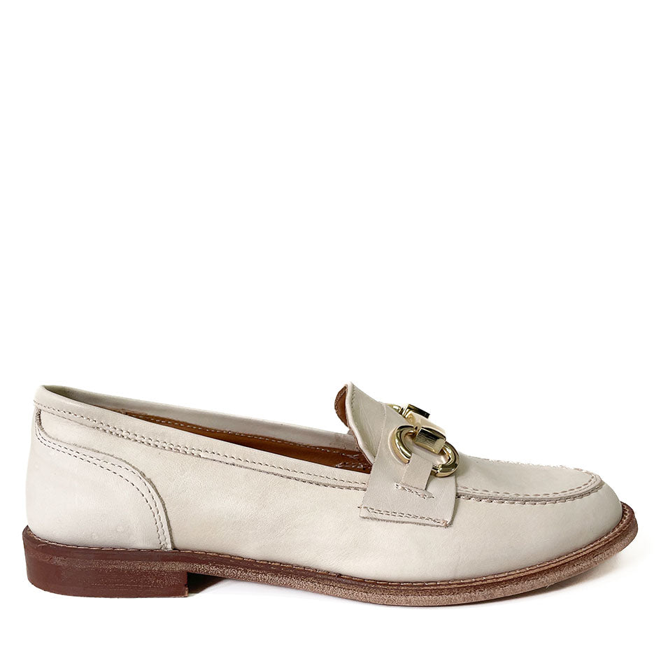 ABELIA-mocassino-vista-laterale-singolo-vitello-panna