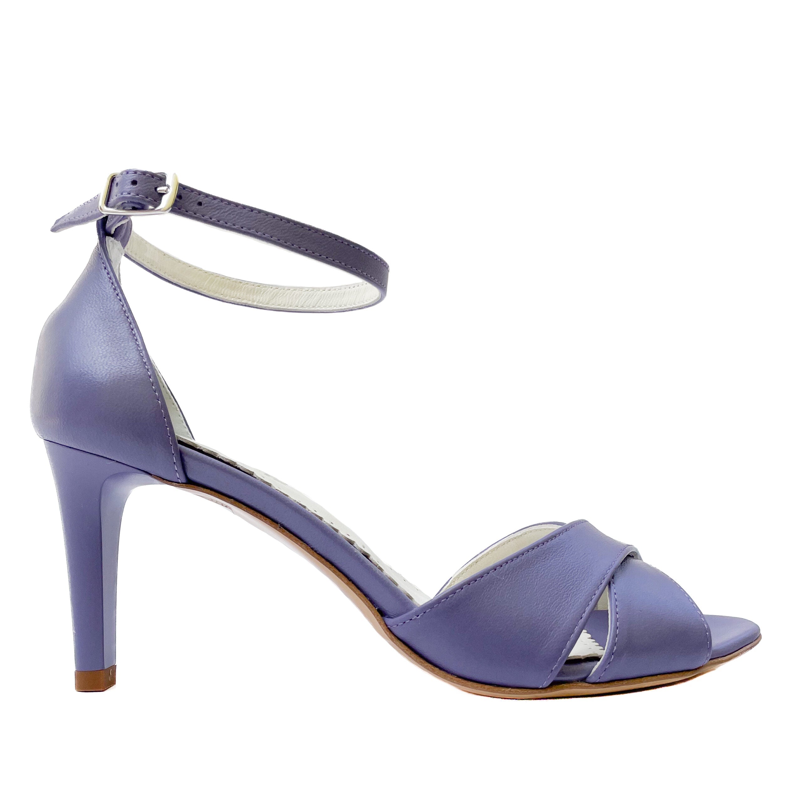 LAVANDA-sandalo-vista-laterale-singola-nappa-lilla-tacco-7,5