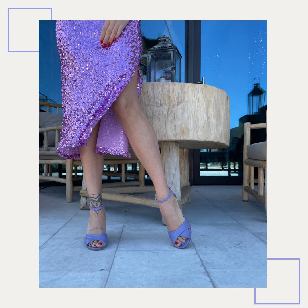 LAVANDA-sandalo-vista-indossato-punta-paio-nappa-lilla-tacco-7,5