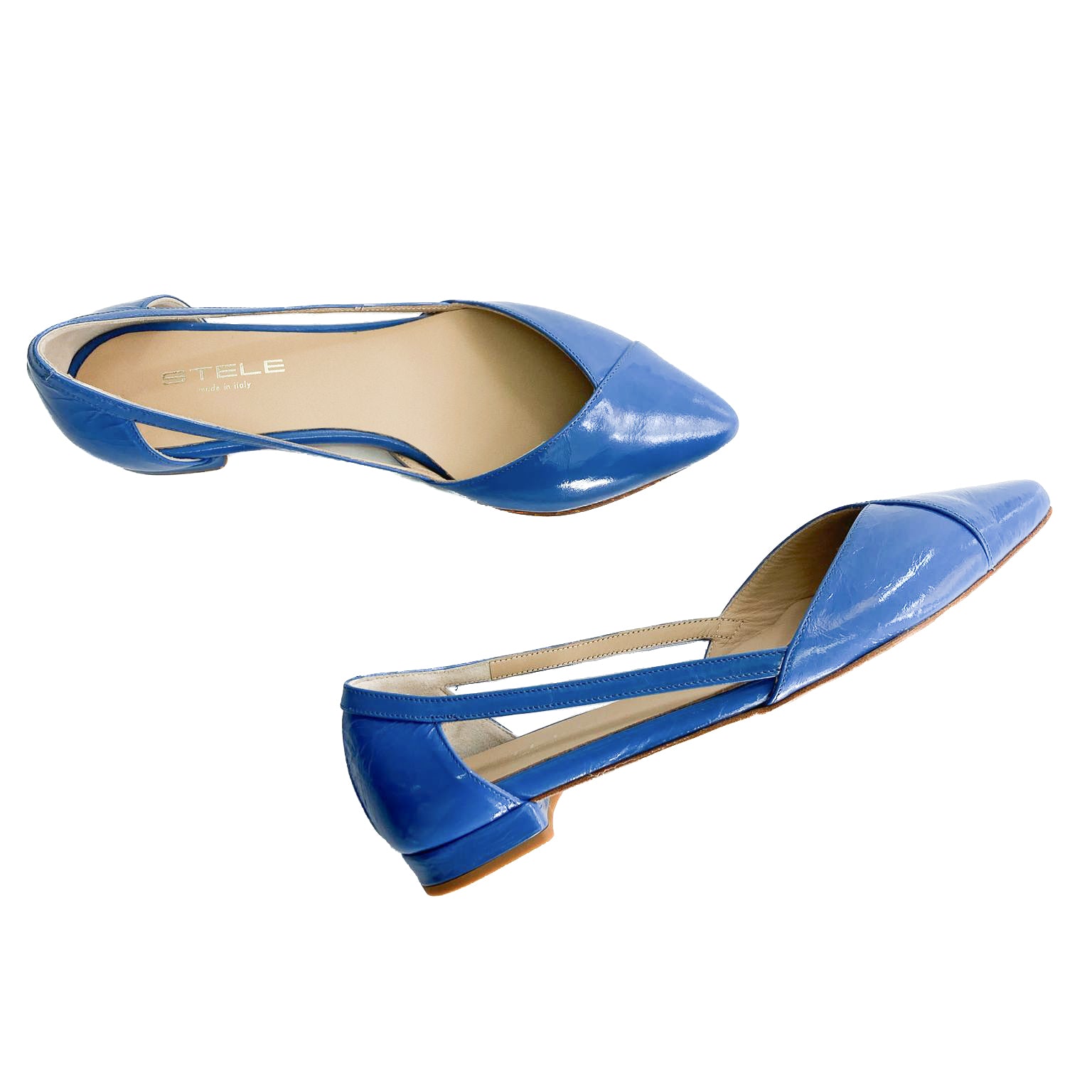 ALICANTE-ballerina-vista-laterale-sopra-vernice-acciaccata-blu-jeans