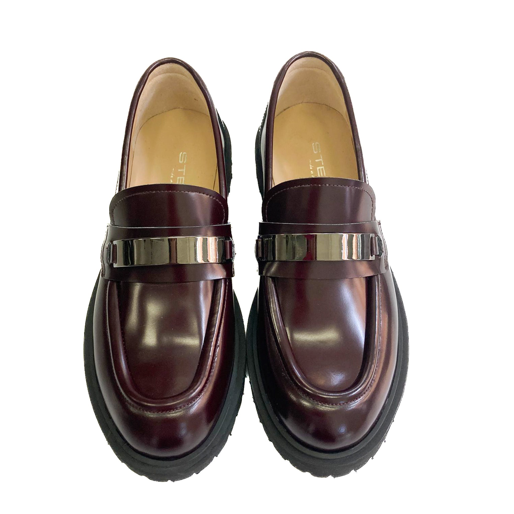 GROTTAMMARE-mocassino-vista-punta-sopra-diritta-vitello-abrasivato-bordeaux