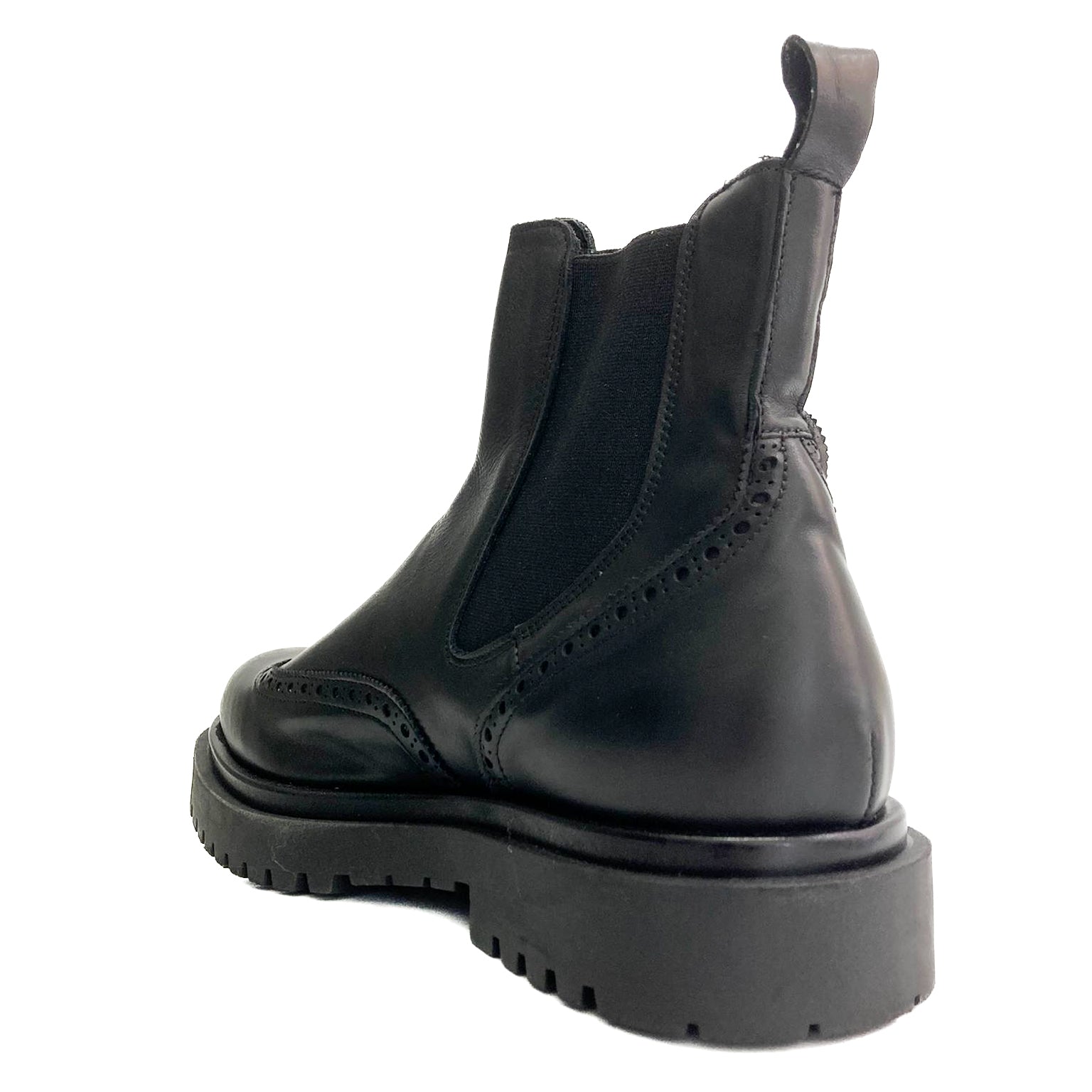 Lia-beatles-caviglia-vista-tallone-singolo-vitello-nero