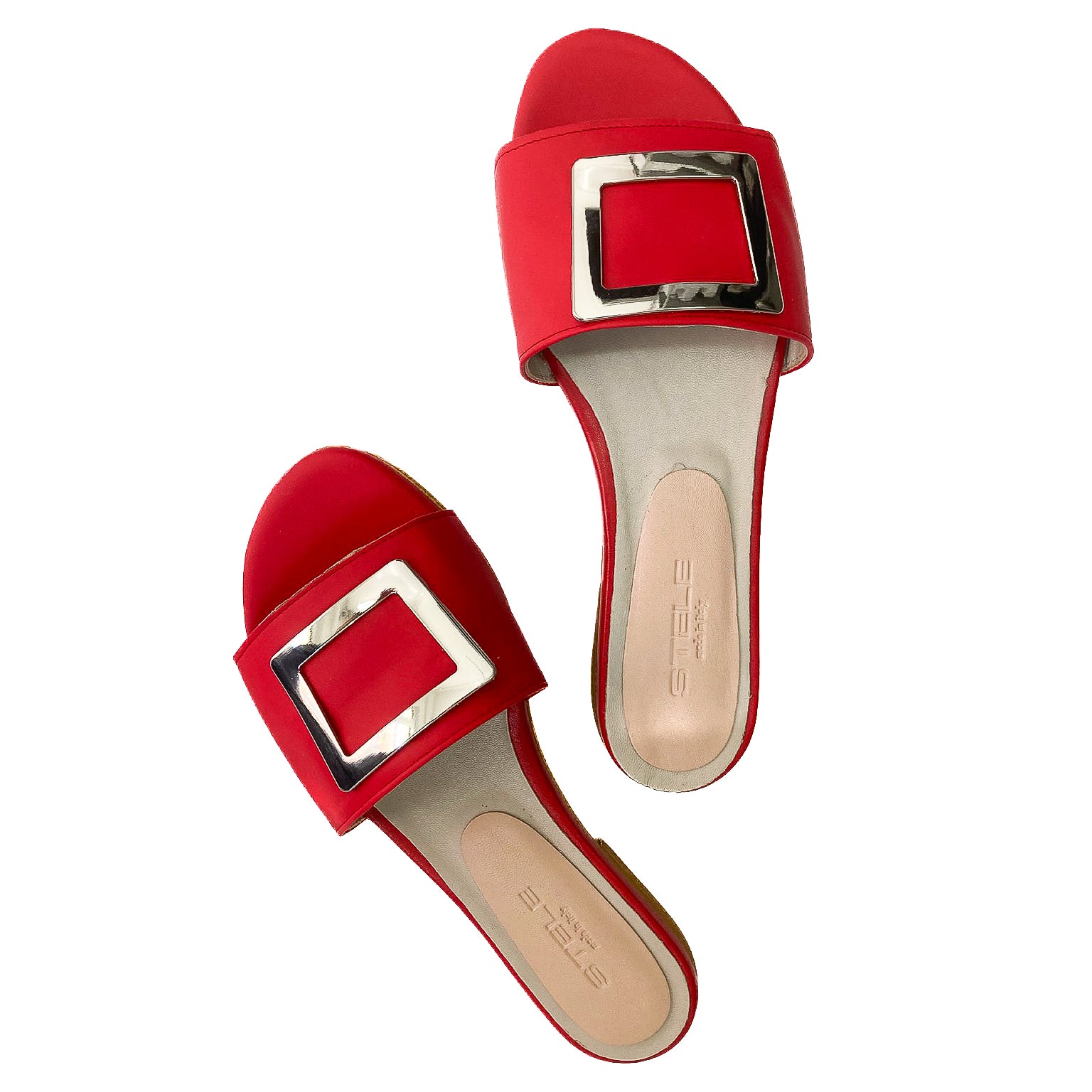 Ciabattina Guinda in pelle nappa rossa vista dall alto con punta verso l alto