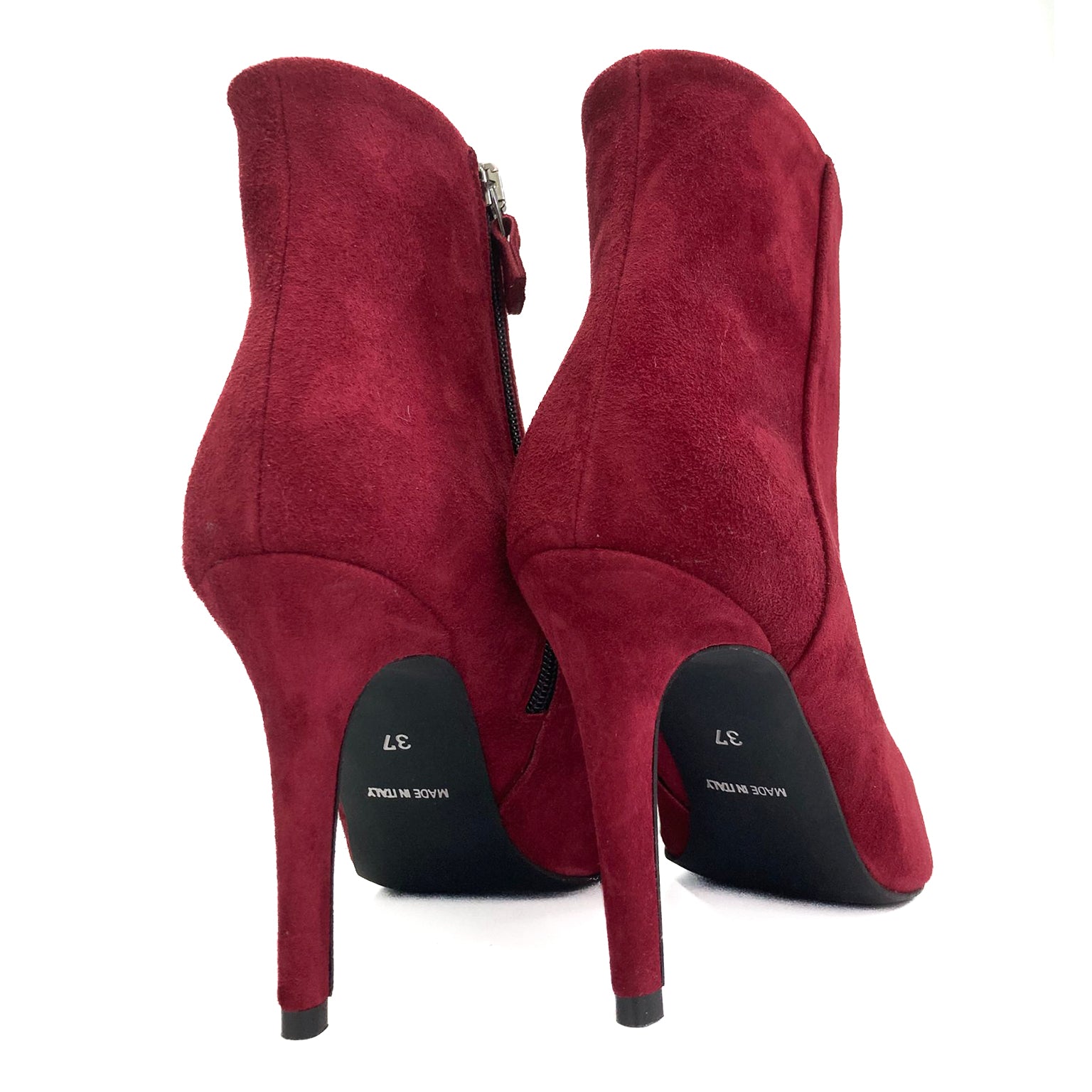 CLOE-tronchetto-stivaletto-vista-tallone-paio-camoscio-rubino