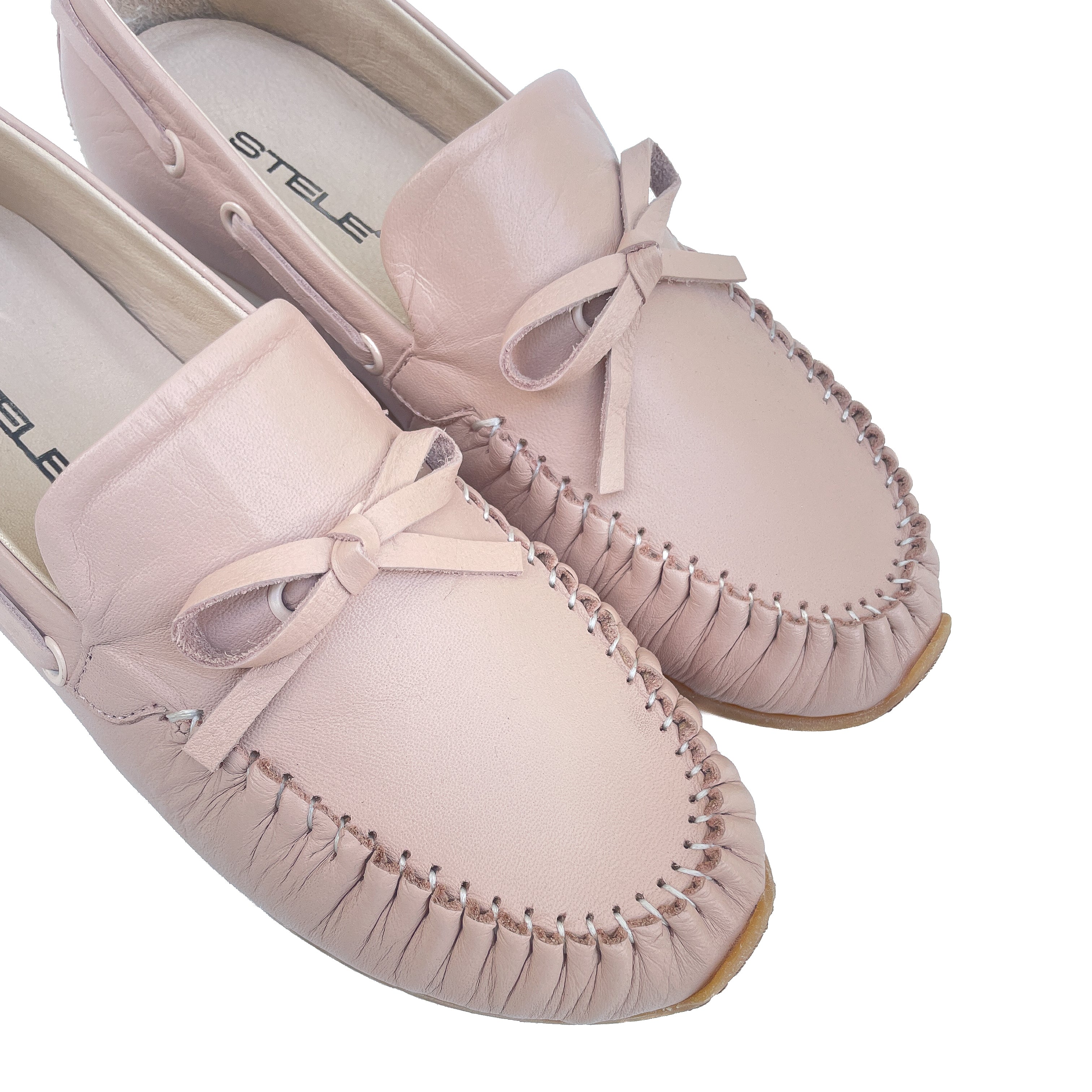 LOLITA-scarpe-da-barca-vista-punta-dettaglio-fiocchetto-paio-singola-nappa-nudo