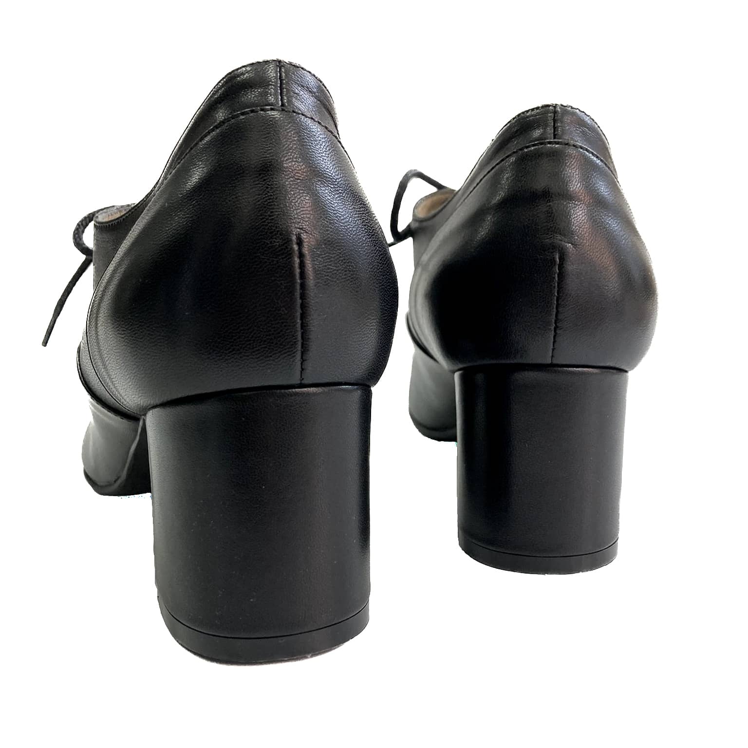 CANDIDA-francesina-con-tacco-vista-tallone-dietro-paio-nappa-nera