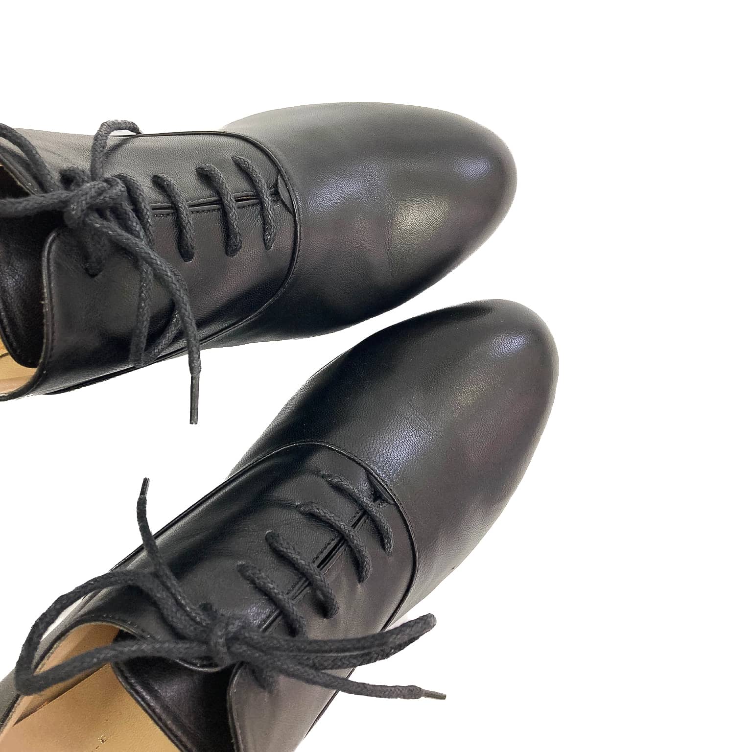 CANDIDA-francesina-con-tacco-vista-punta-sopra-nappa-nera