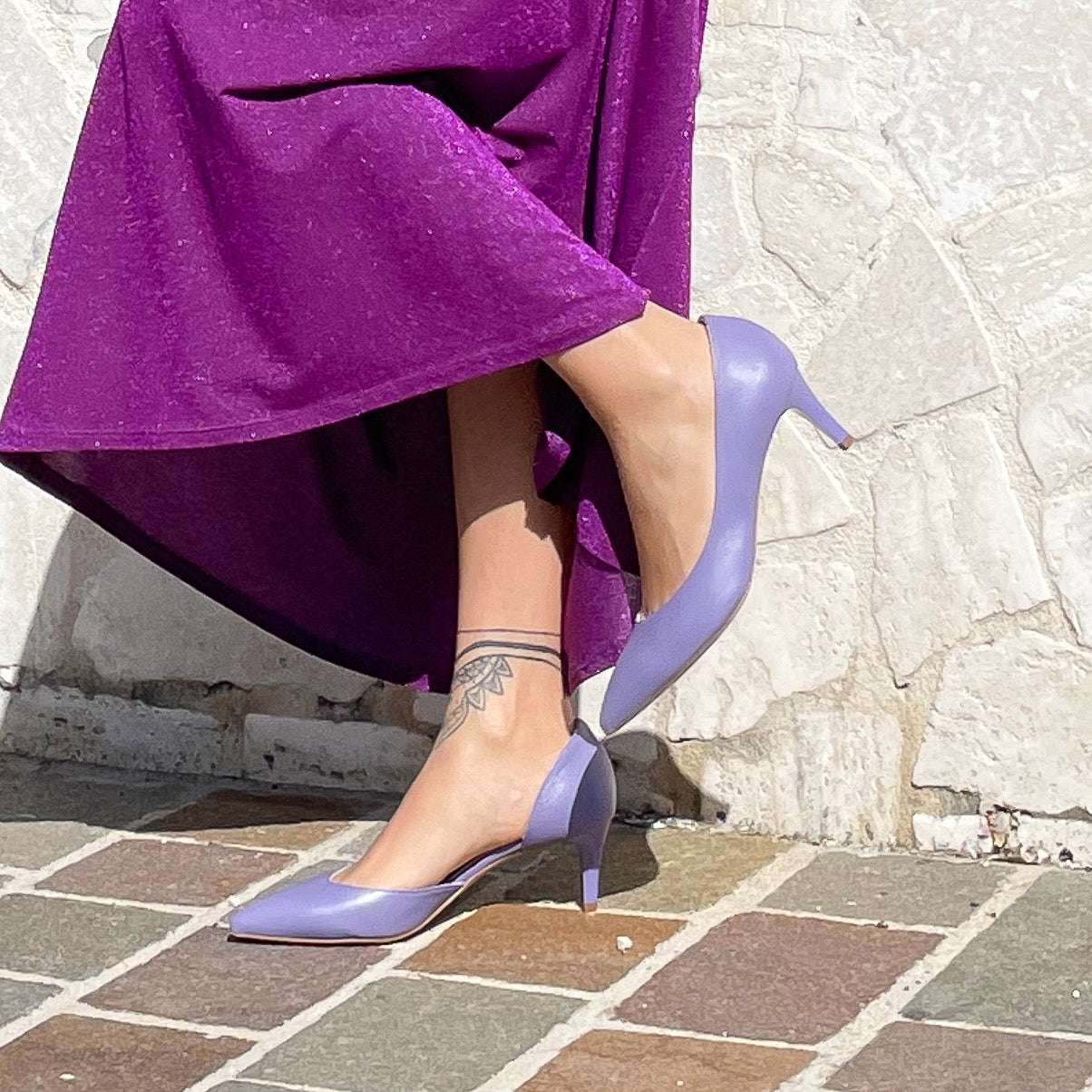 ALYSSA-decollete-vista-indossato-tallone-nappa-lilla