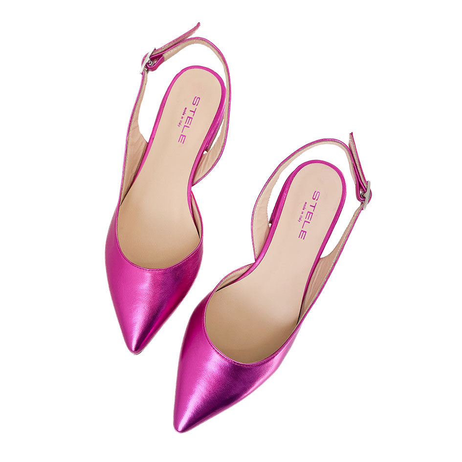 ARDISIA-slingback-chanel-vista-punta-sopra-paio-laminato-fucsia