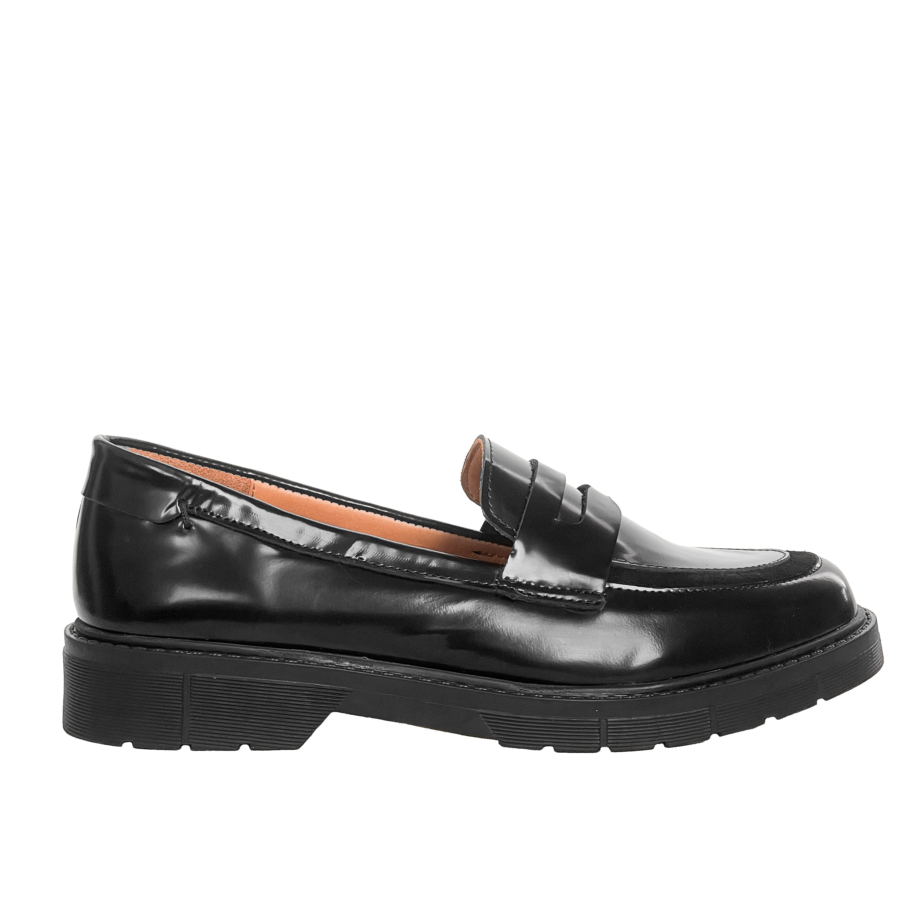 BONN-mocassini-vista-laterale-singola-abrasivato-camoscio-nero