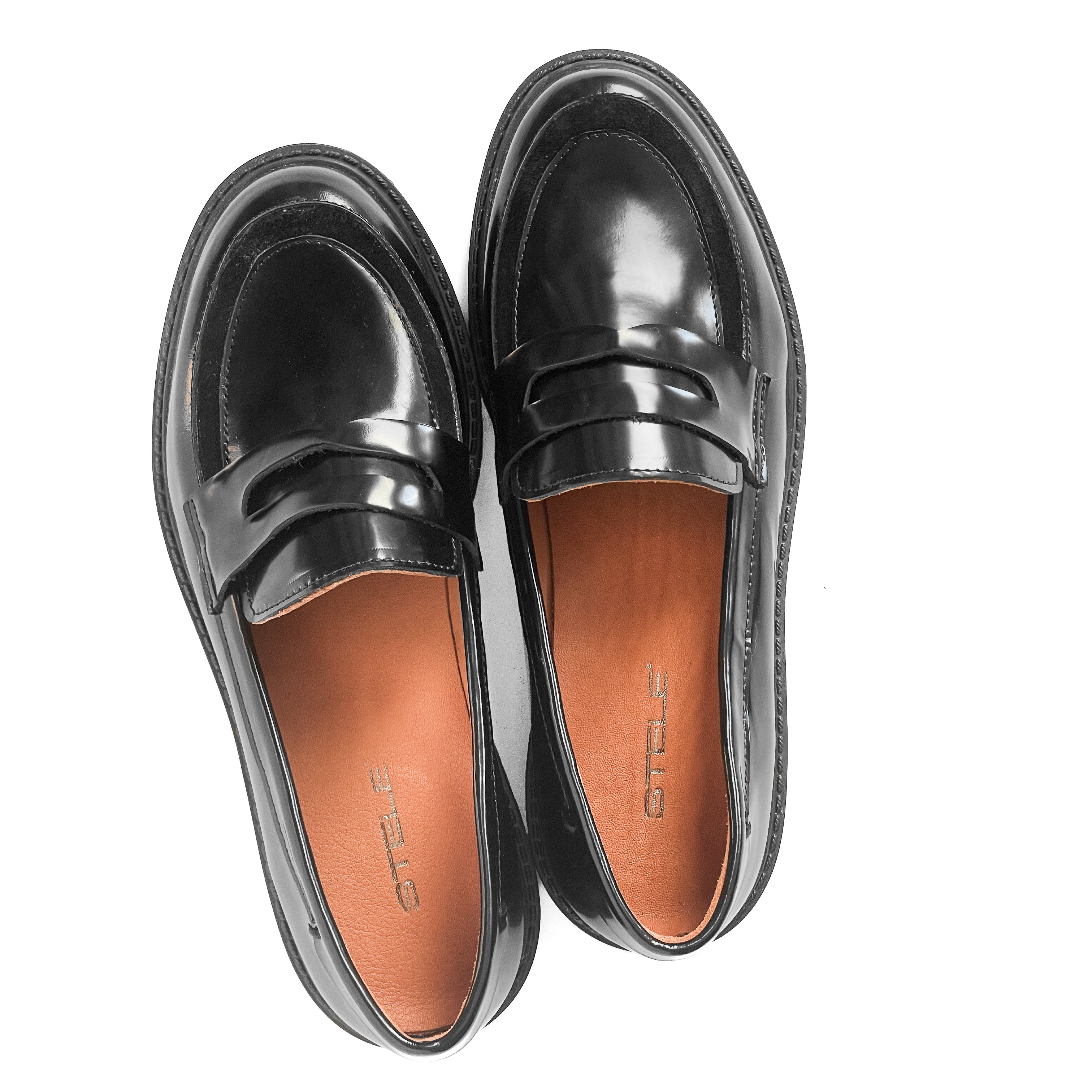 BONN-mocassini-vista-punta-paio-sopra-abrasivato-camoscio-nero