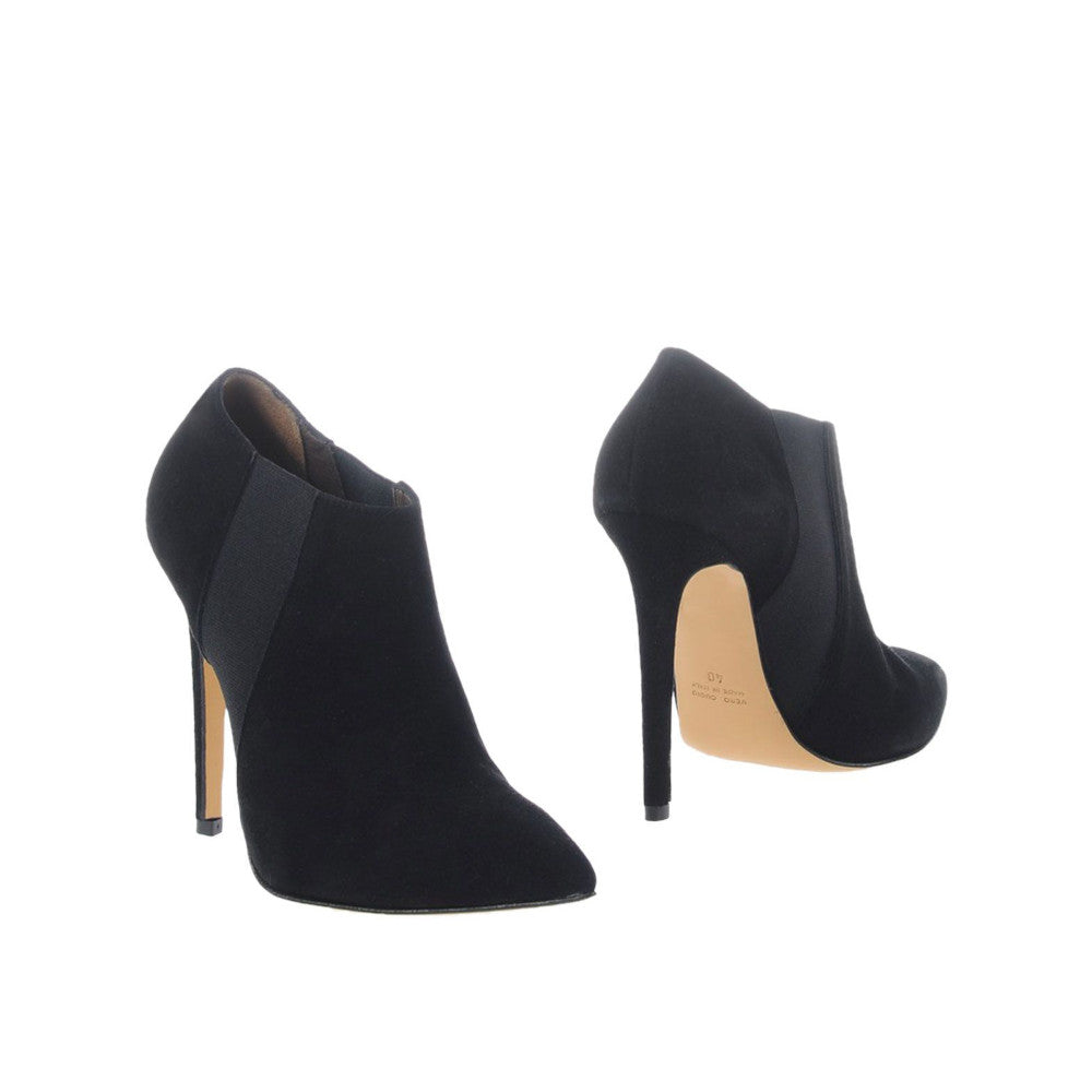 CONCEPCION-stivaletto-giroforma-vista-punta-tallone-camoscio-nero