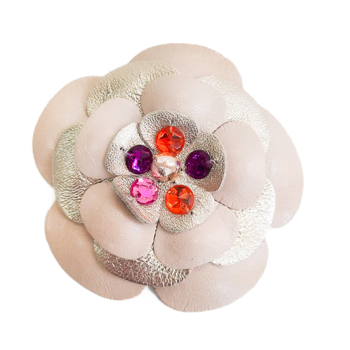 FIORE-CON-PIETRE-accessori-vista-frontale-nappa-nudo-laminato-platino