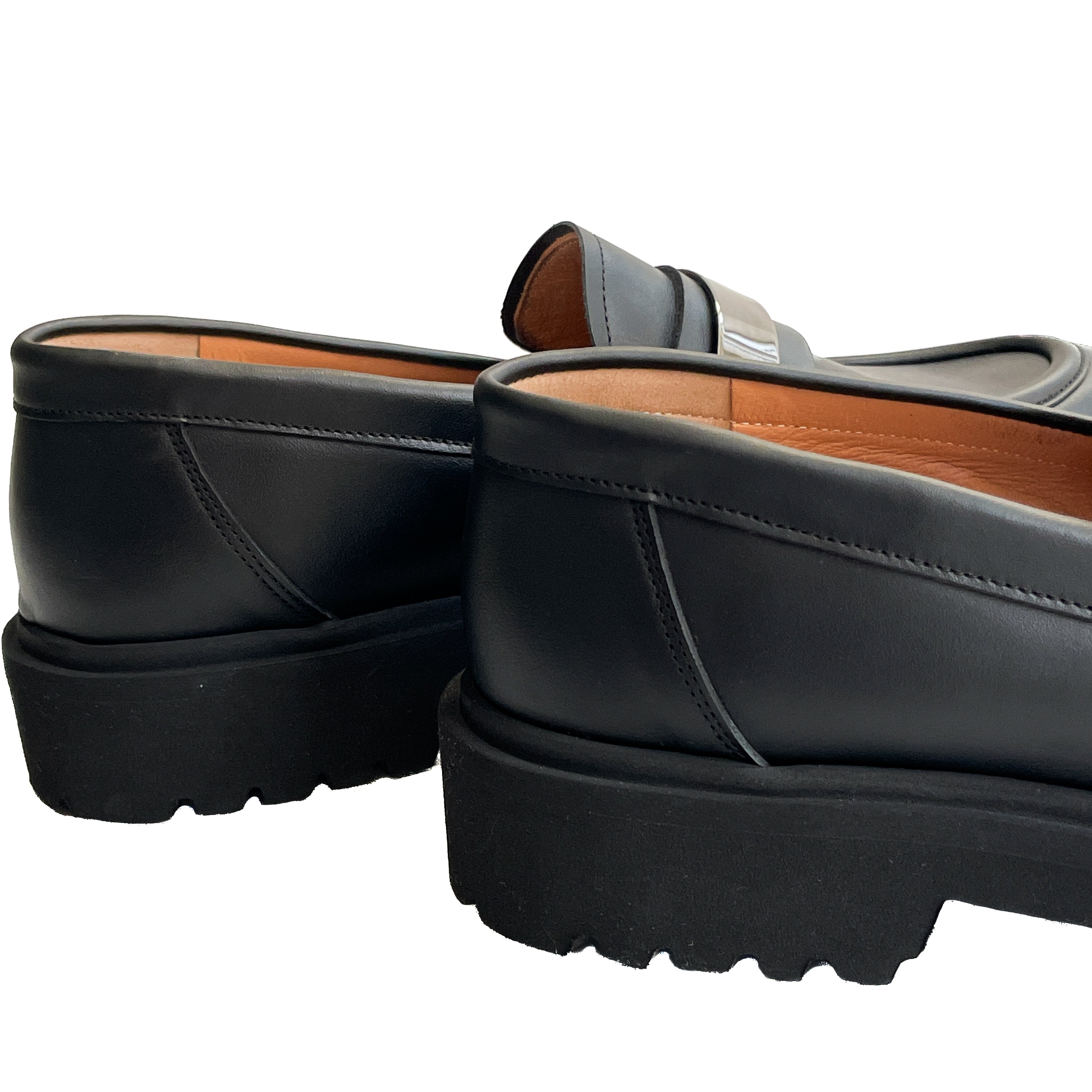 GROTTAMMARE-mocassino-vista-tallone-fondo-vitello-nero