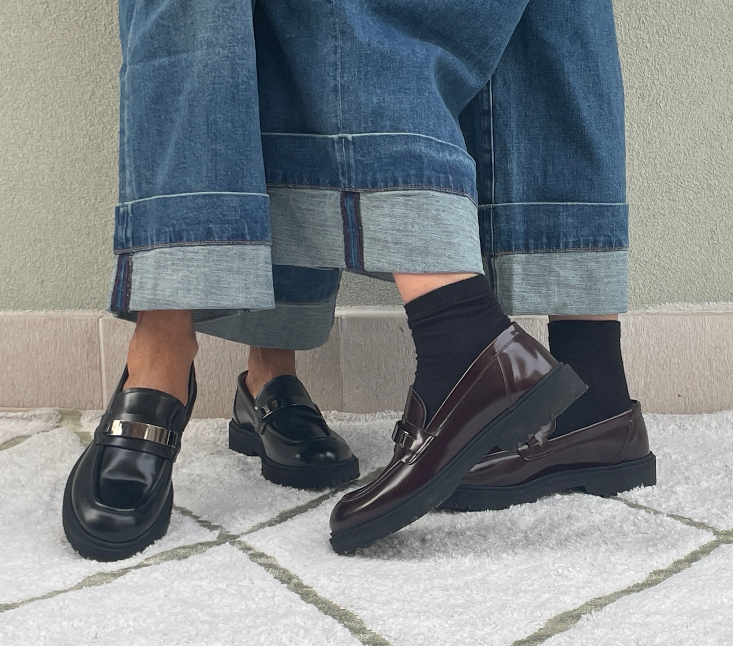 GROTTAMMARE-mocassino-vista-indossato-vitello-abrasivato-nero-accessorio-cdf