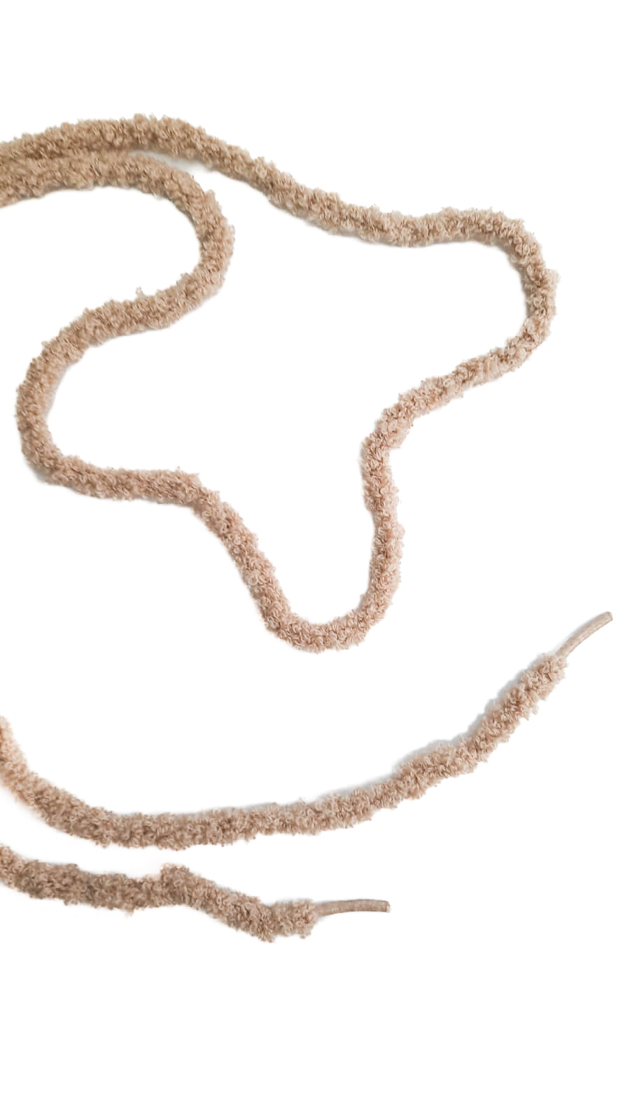 LACCI-TEDDY-accessori-per-scarpe-vista-srotolati-peluche-sabbia