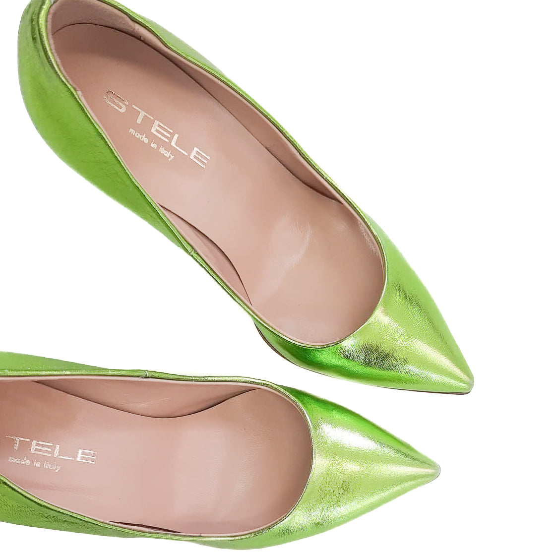 LETY-decollete-vista-punta-sopra-sinistra-laminato-verde