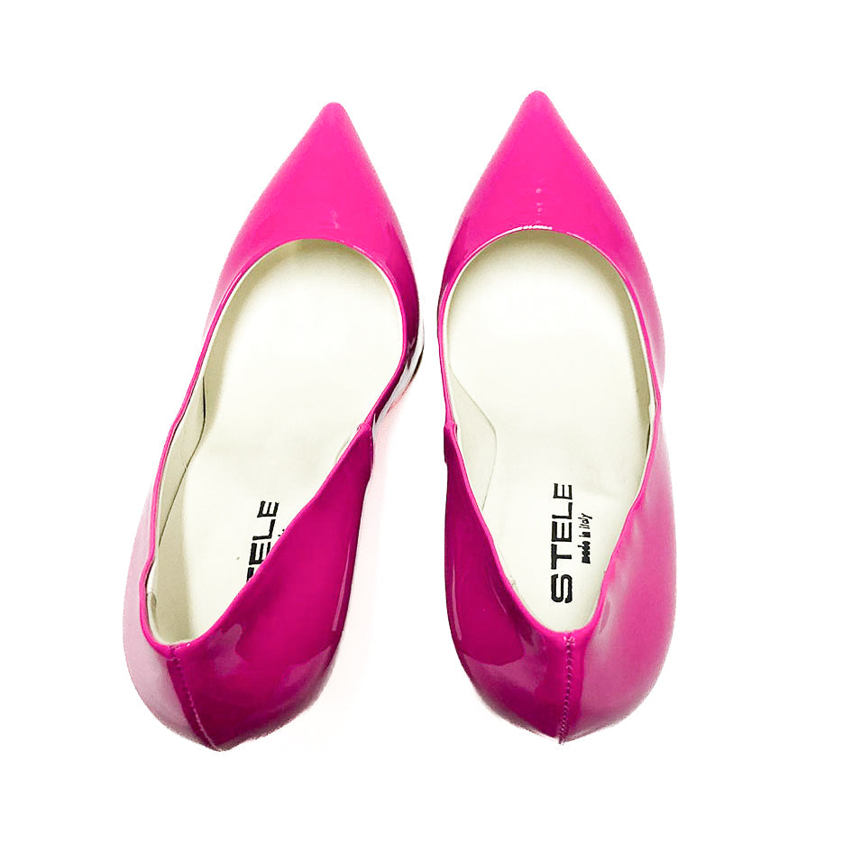 LETY-decollete-vista-punta-dietro-vernice-fucsia