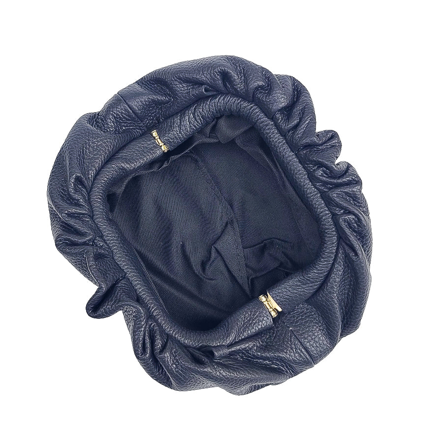NUVOLETTA-BAG-borse-pochette-vista-sopra-aperta-vitello-blu-navy