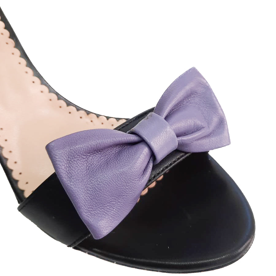 PAPILLON-LILLA-accessori-vista-indossato-sopra-nappa-lilla