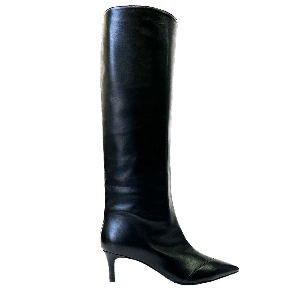 PARIGI-stivale-vista-laterale-singola-nappa-nero-tacco-5