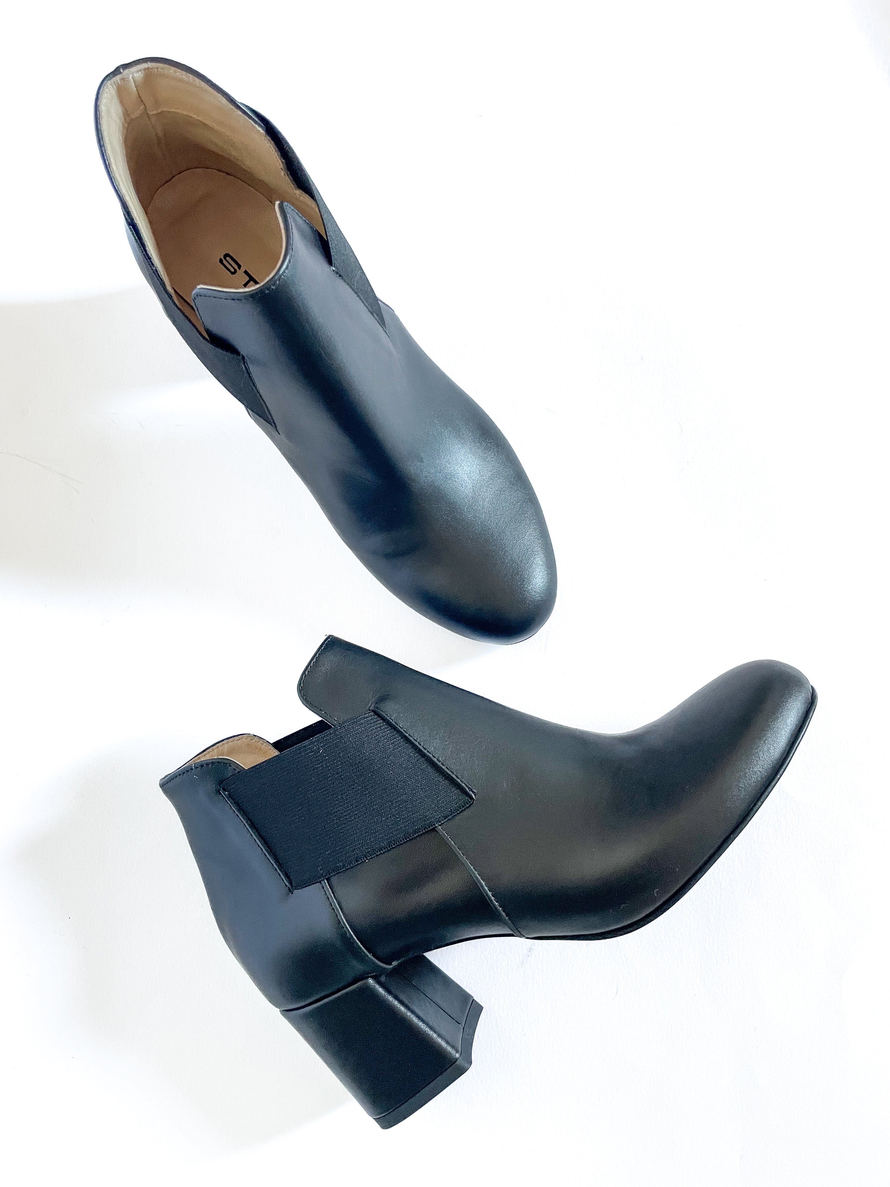 THEA-stivaletto-vista-laterale-e-punta-sopra-paio-vitello-nero