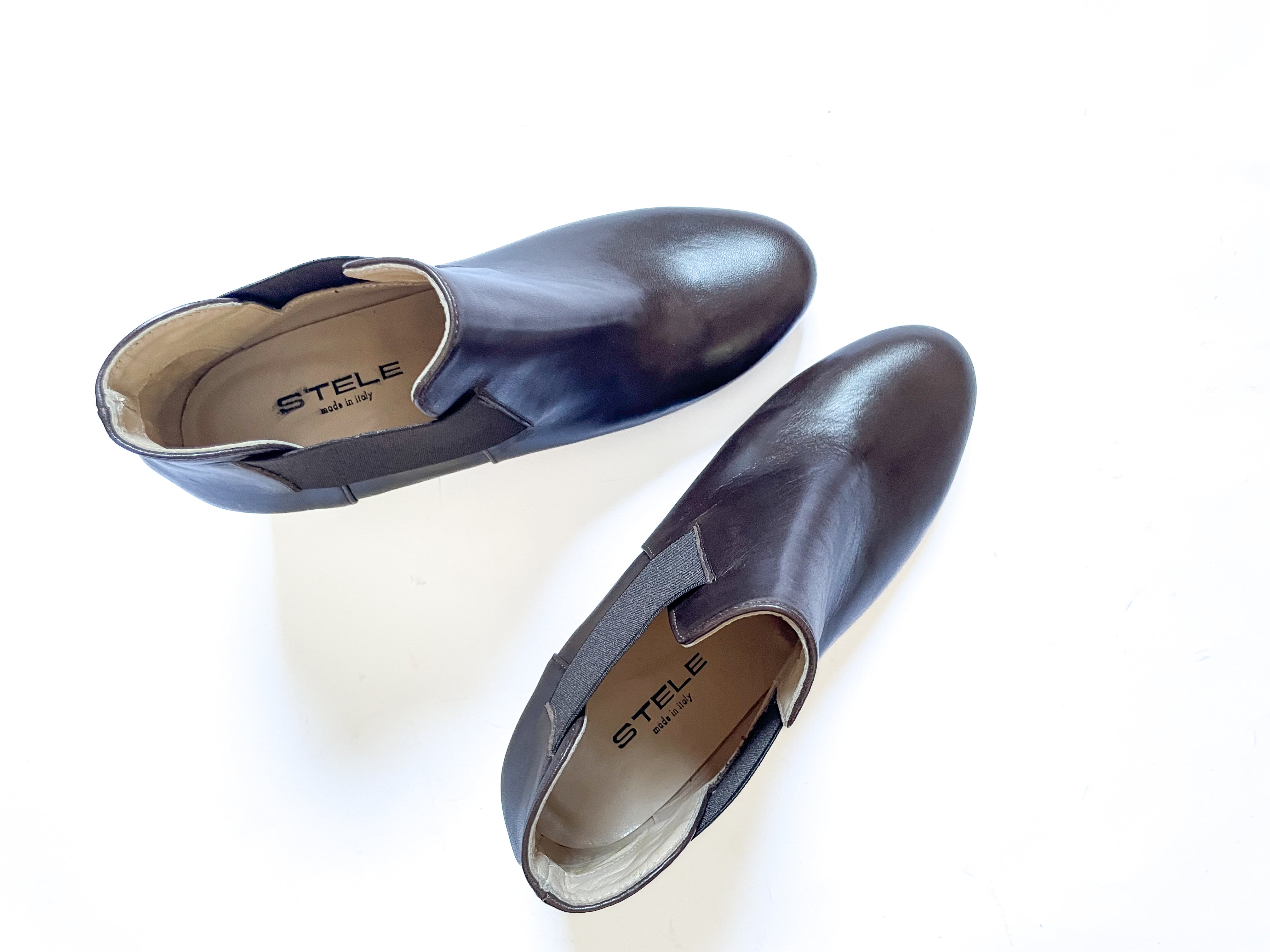 THEA-stivaletto-tronchetto-vista-punta-vicine-sopra-paio-vitello-testa-di-moro