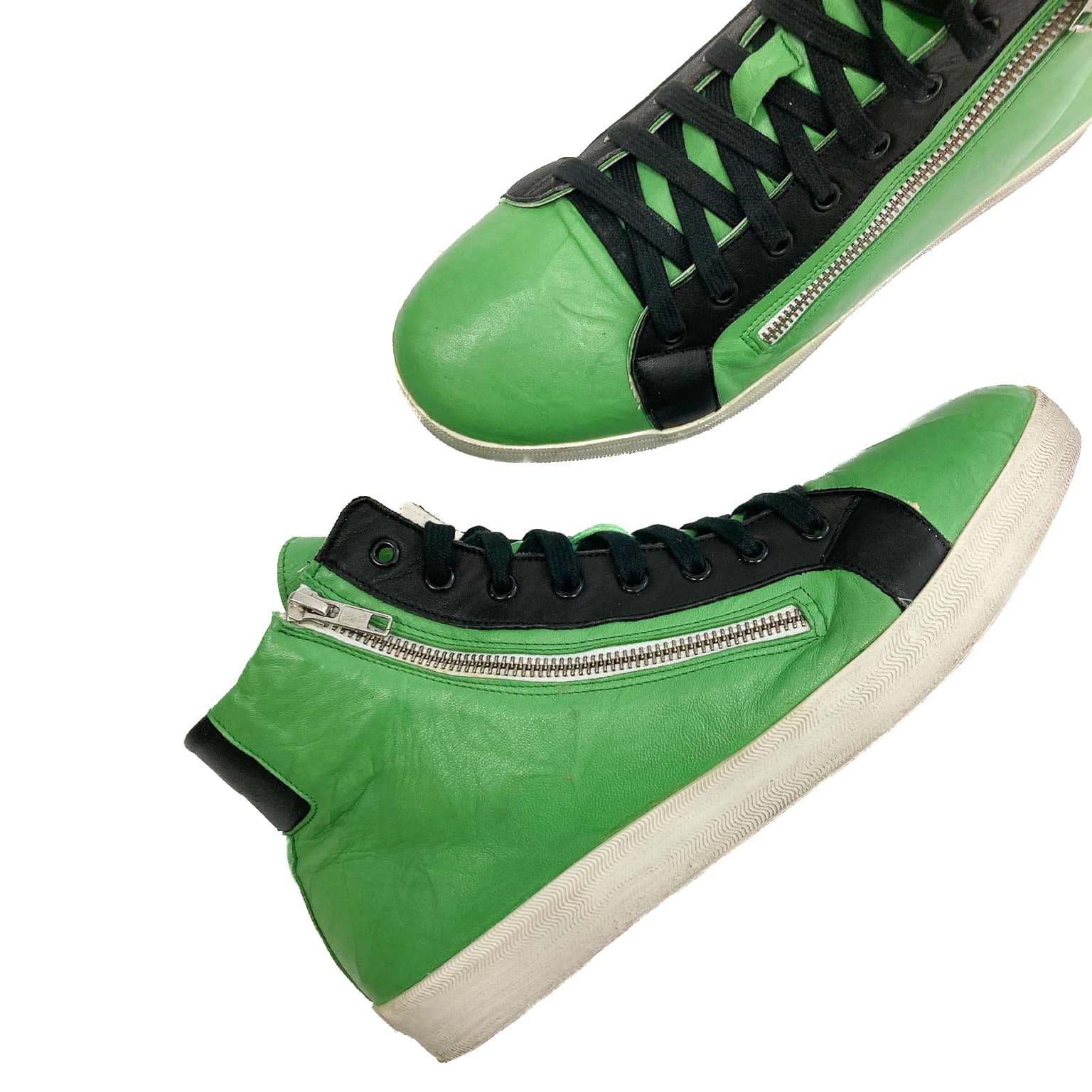 VIEIRISSIMA-sneaker-alla-caviglia-vista-laterale-e-punta-nappa-verde