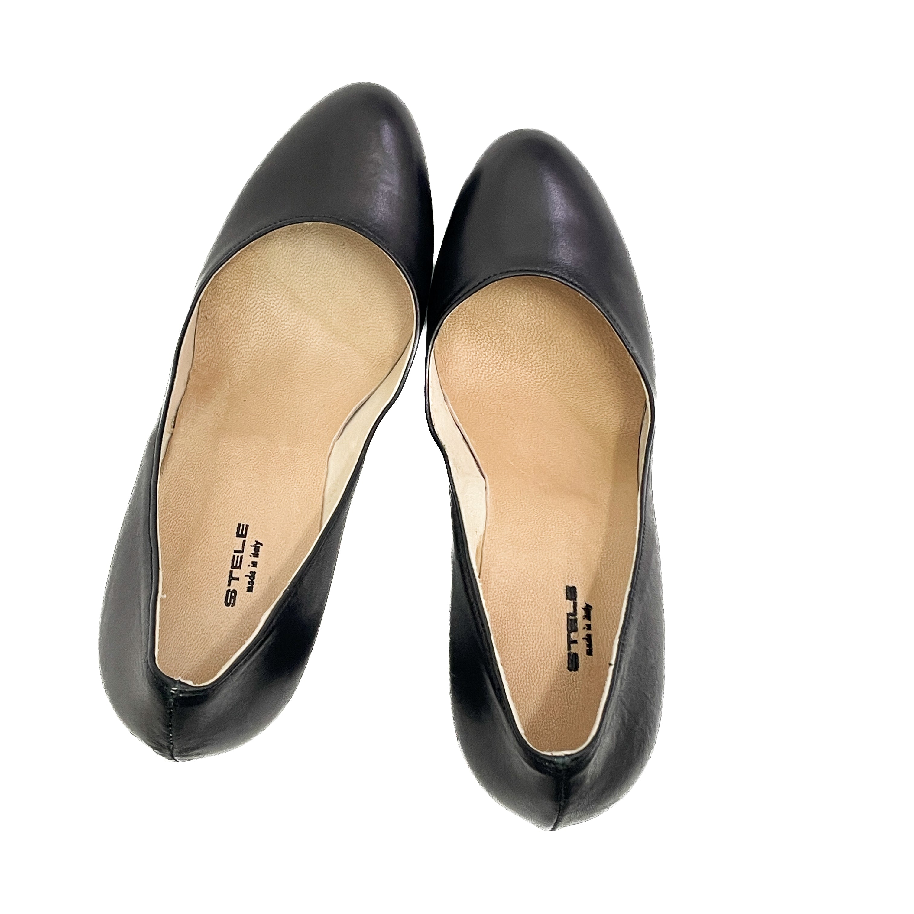 ZUMA-decollete-punta-tonda-vista-punta-sopra-paio-nappa-nera