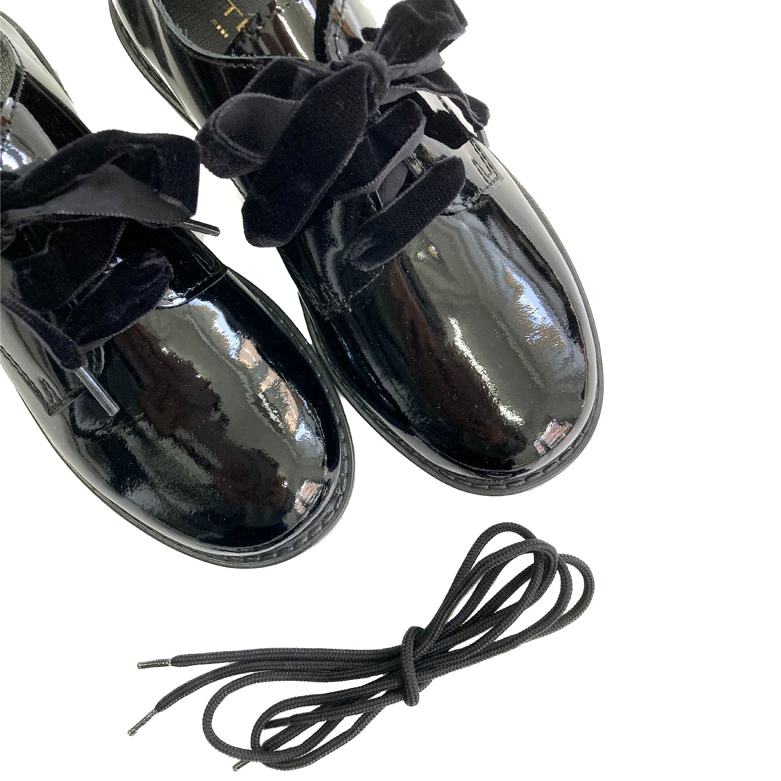 BIENVENIDA-francesina-vista-punta-lacci-velluto-e-cotone-vernice-nera