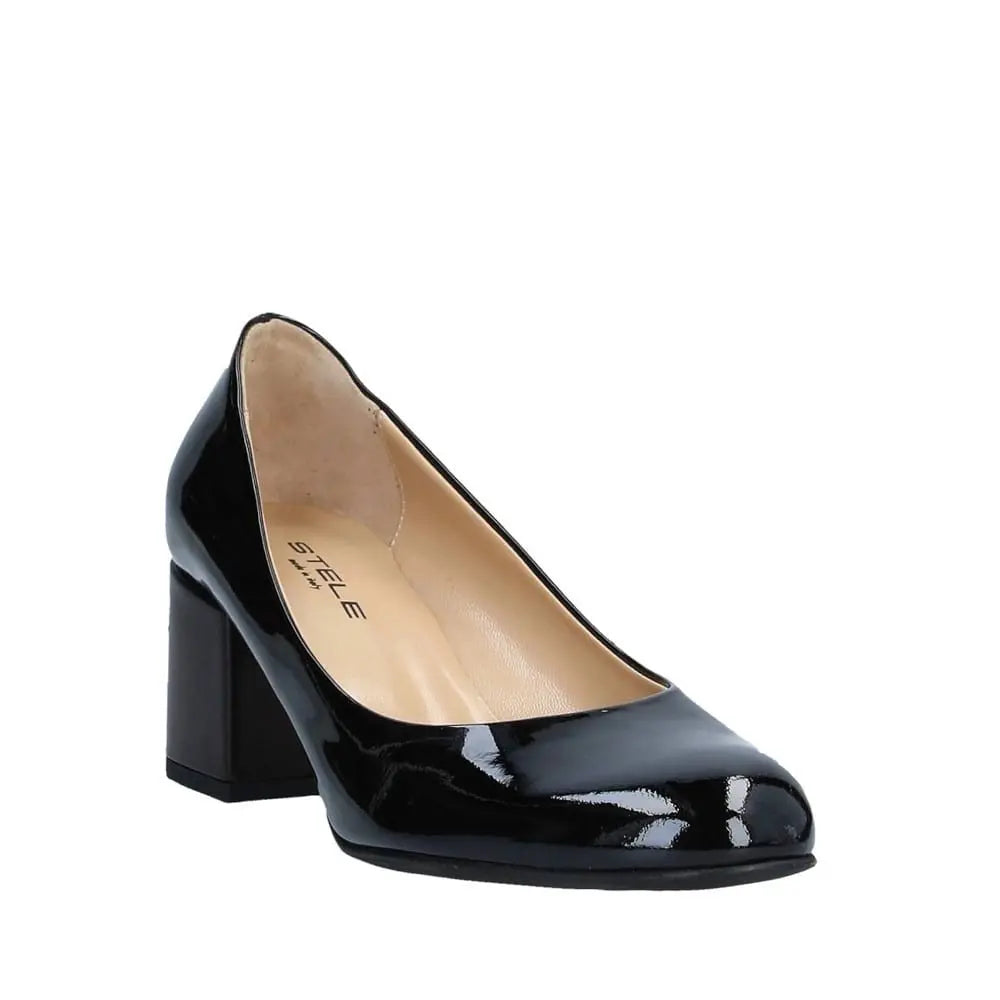 GENNANA-decollete-punta-tonda-vista-punta-vernice-nera