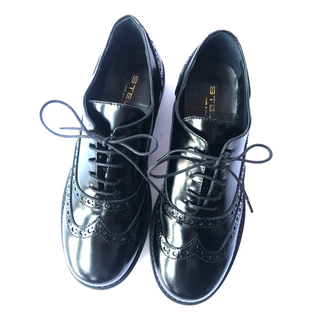 CARMEN-francesina-vista-punta-sopra-vitello-abrasivato-nero 